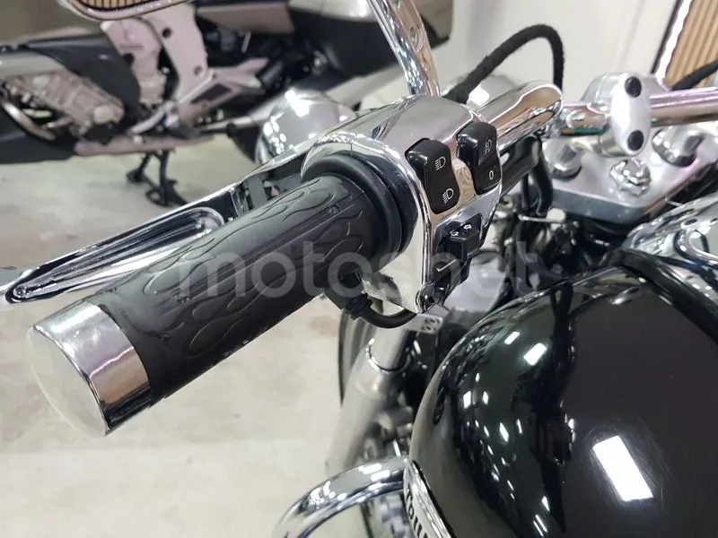 Triumph Thunderbird 1600 - Vista 46