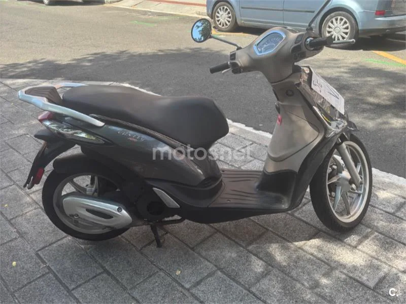 Piaggio Liberty 125 - Vista 3