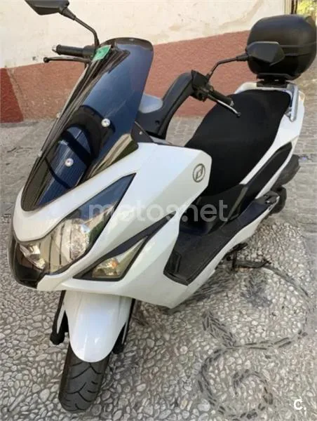 Daelim S3 125 FI Touring - Vista 4