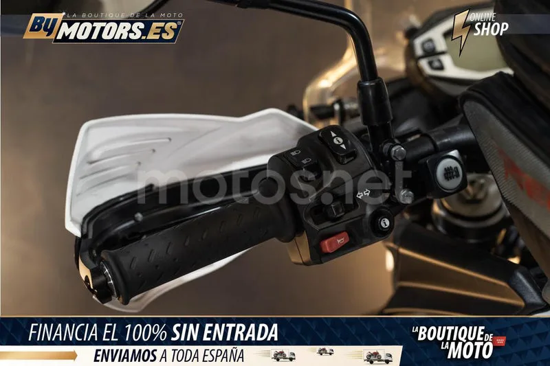 Triumph Tiger 800 XCX - Vista 22