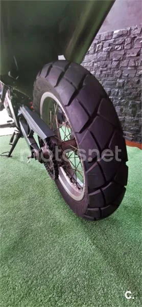 Aprilia Pegaso 650 Trail - Vista 5