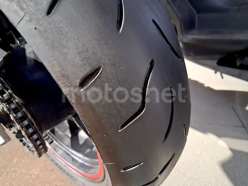 Aprilia Shiver 750 - Vista 11