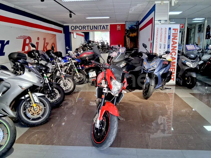 Aprilia Shiver 750 - Vista 3