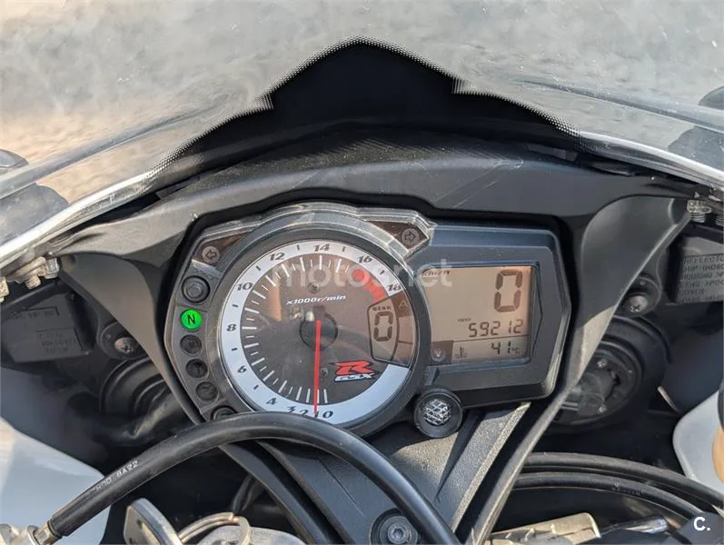 Suzuki GSX-R600 - Vista 6