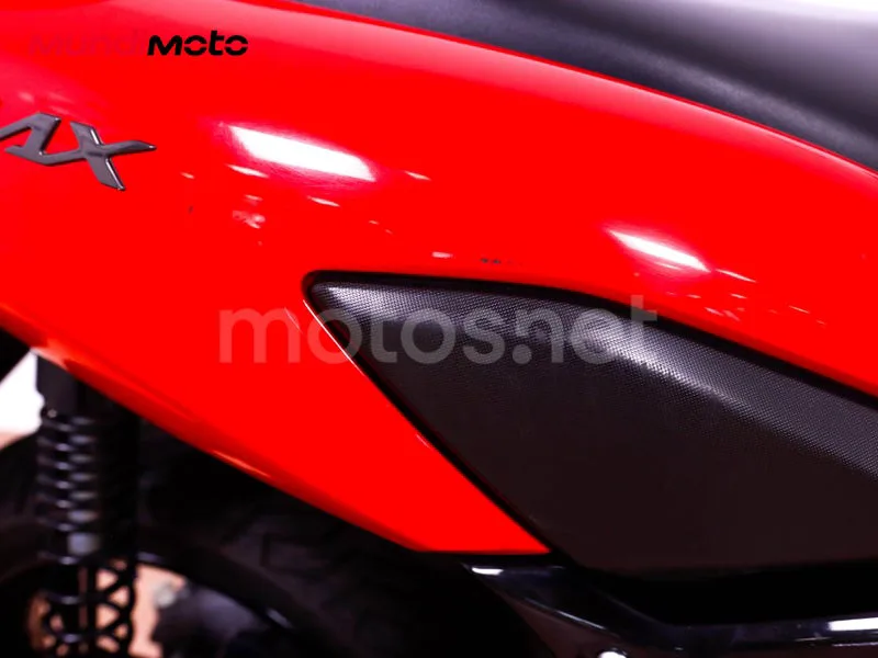 Yamaha NMAX - Vista 23