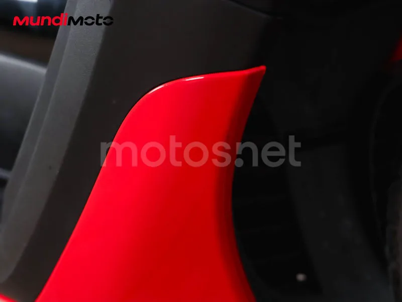 Yamaha NMAX - Vista 25