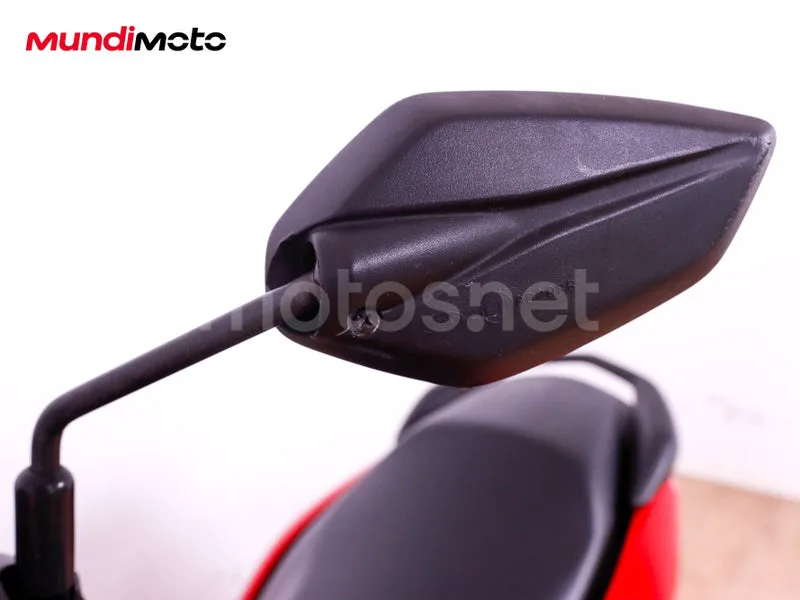 Yamaha NMAX - Vista 32