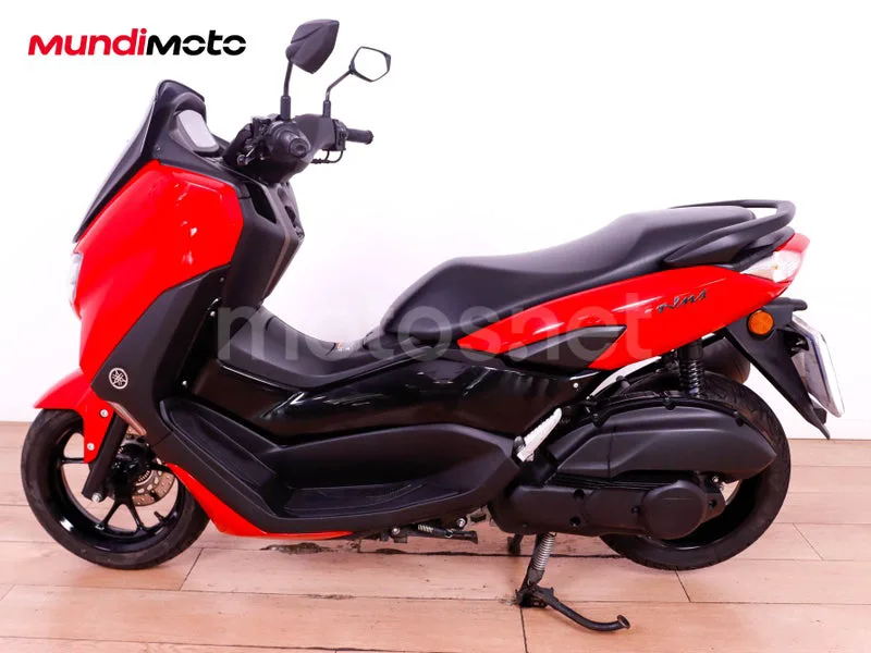 Yamaha NMAX - Vista 6