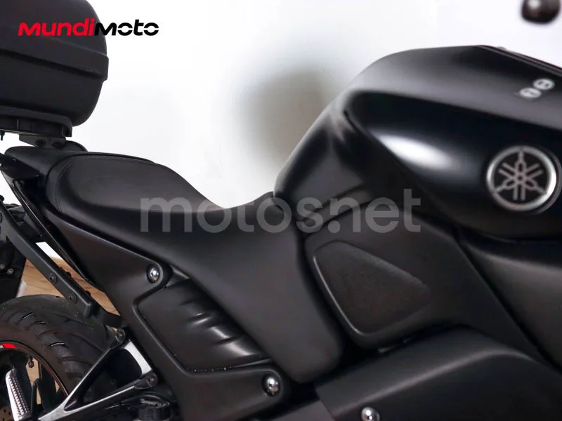 Yamaha MT-125 - Vista 31