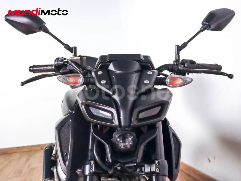 Yamaha MT-125 - Vista 5