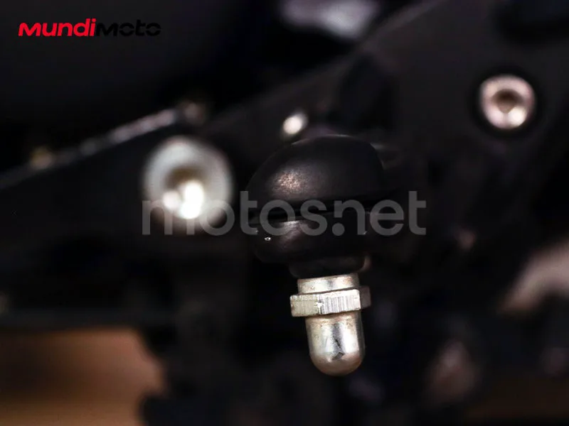 Royal Enfield Classic 350 - Vista 23