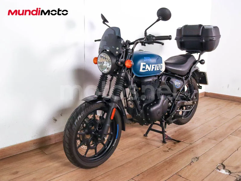 Royal Enfield Classic 350 - Vista 7
