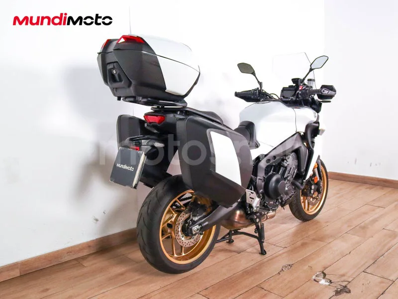 Yamaha Tracer 9 - Vista 3