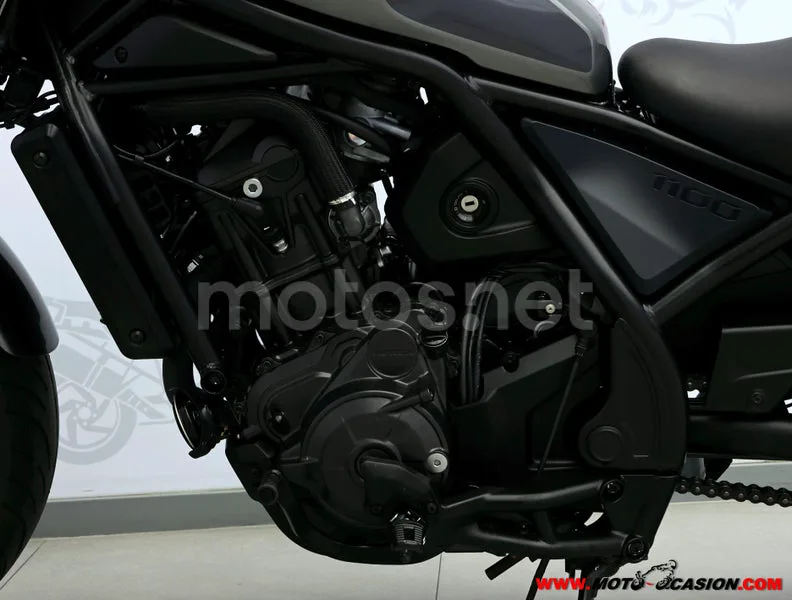 Honda Rebel 1100 - Vista 10