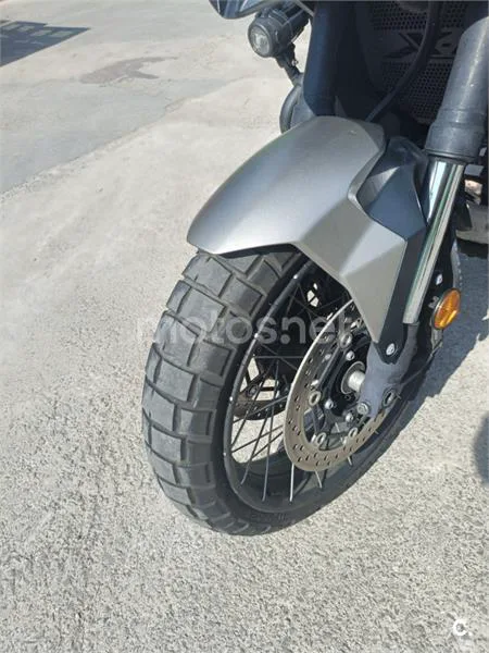 Honda X-ADV - Vista 10