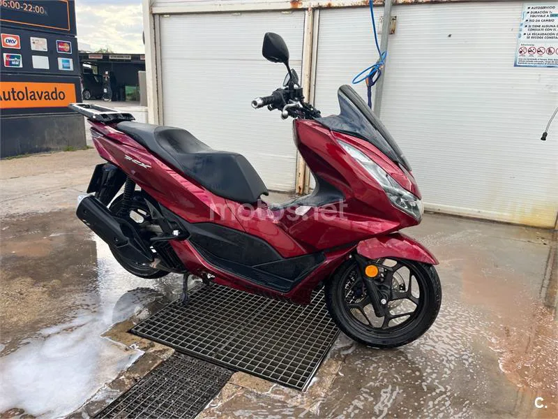 Honda PCX125 - Vista 3