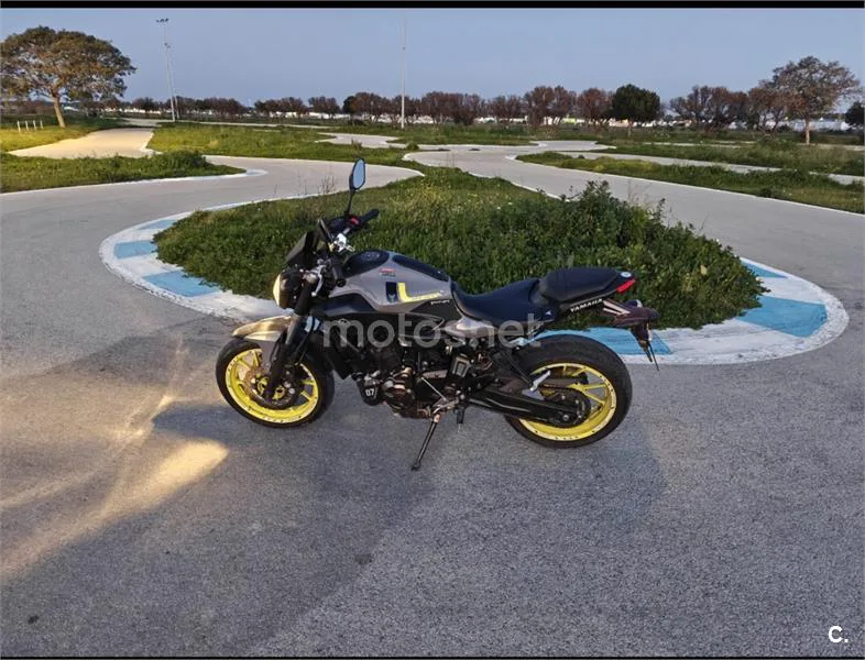Yamaha MT-07 4000 € 2016 Cádiz - 1
