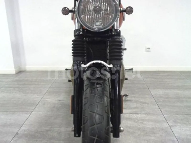 Royal Enfield Interceptor 650 - Vista 11
