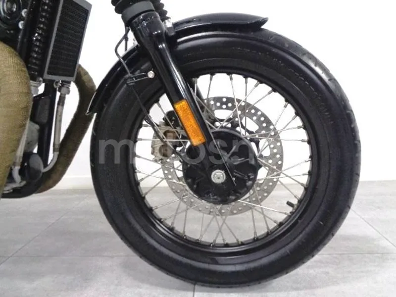 Royal Enfield Interceptor 650 - Vista 15