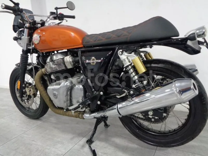 Royal Enfield Interceptor 650 - Vista 20