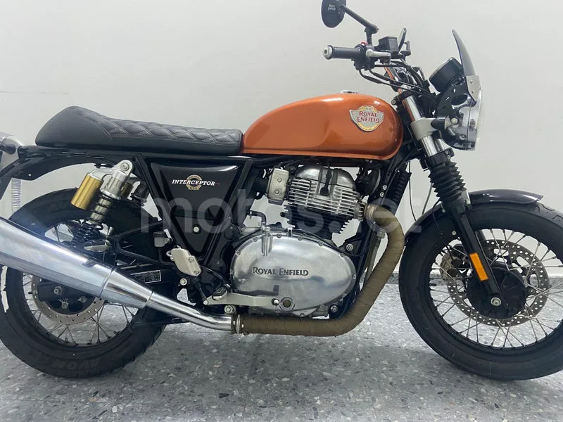 Royal Enfield Interceptor 650 - Vista 29