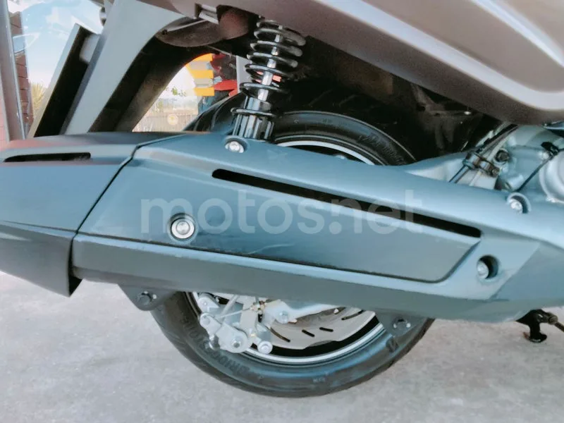 SYM Maxsym 600 - Vista 15