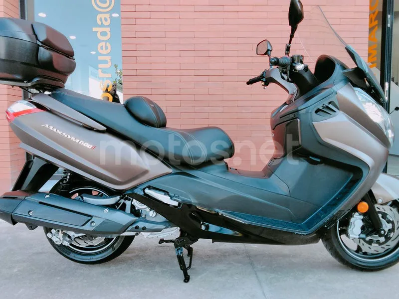 SYM Maxsym 600 - Vista 9
