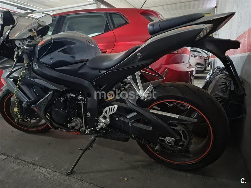 Suzuki GSX-R600 - Vista 7