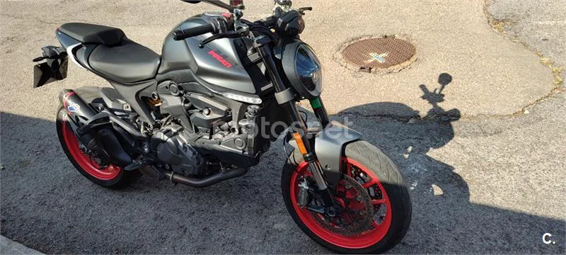 Ducati Monster - Vista 9