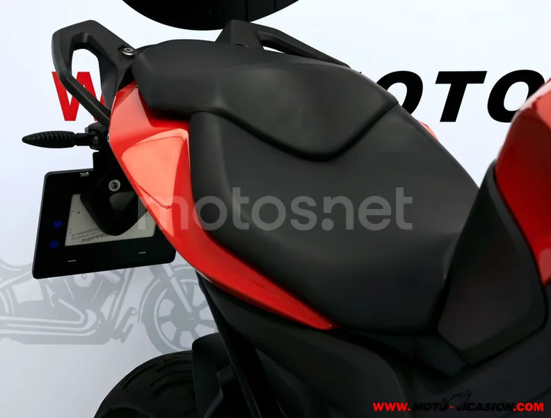 BMW S 1000 XR - Vista 11