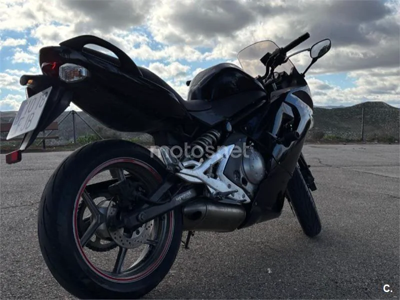 Kawasaki ER-6f - Vista 4