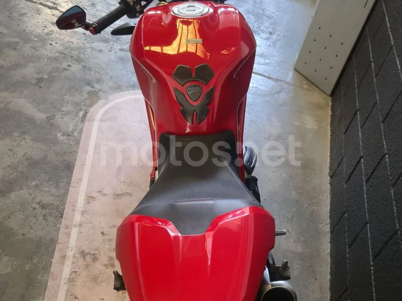 Ducati Monster 797 - Vista 5