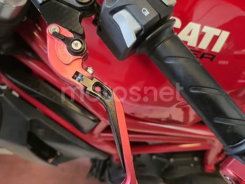 Ducati Monster 797 - Vista 10