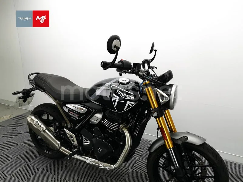 Triumph Speed 400 - Vista 3