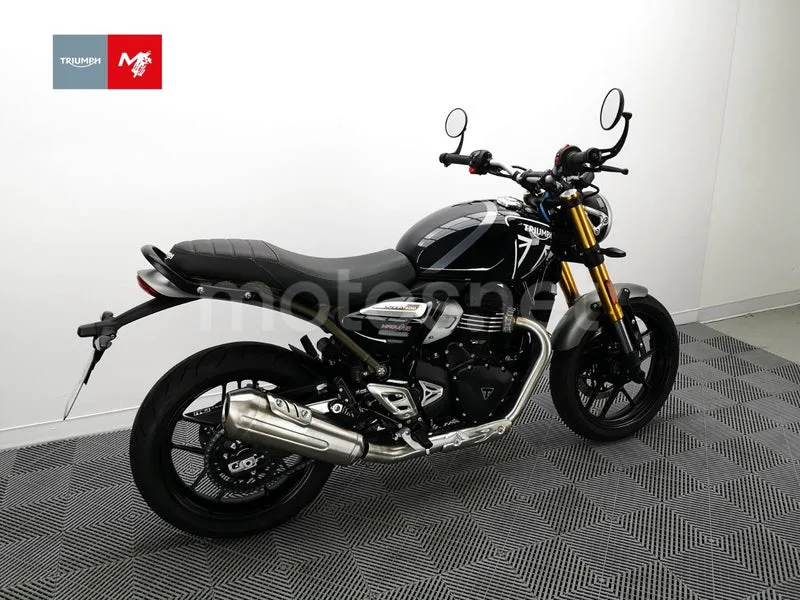 Triumph Speed 400 - Vista 4