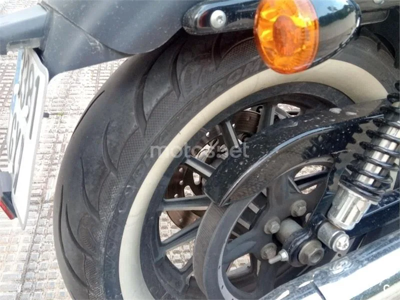 Harley-Davidson Iron 883 7600 € 2010 Alicante - 2