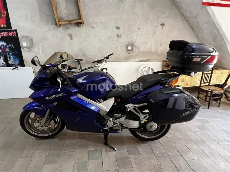 Honda VFR800F 5390 € 2005 Albacete - 1