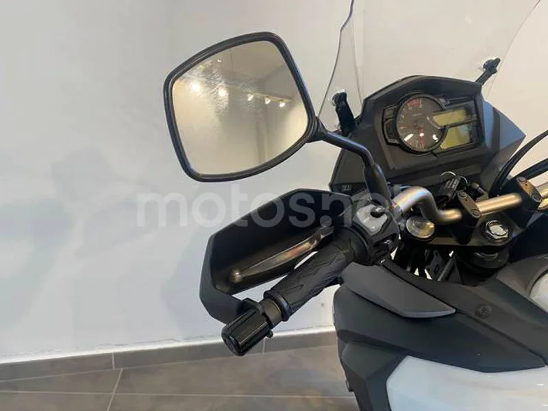 Suzuki V-Strom 650 - Vista 11