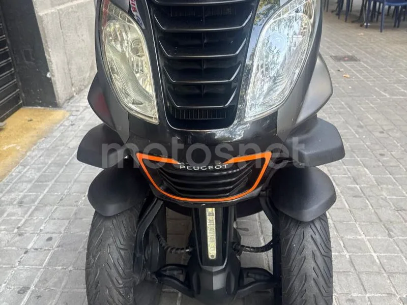 Peugeot Metropolis 400 - Vista 17