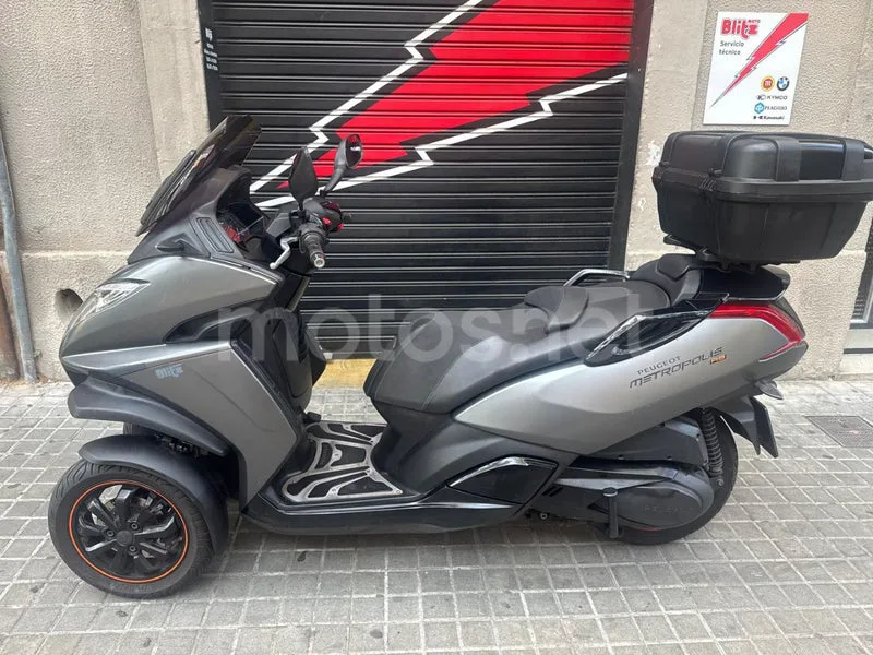 Peugeot Metropolis 400 - Vista 18