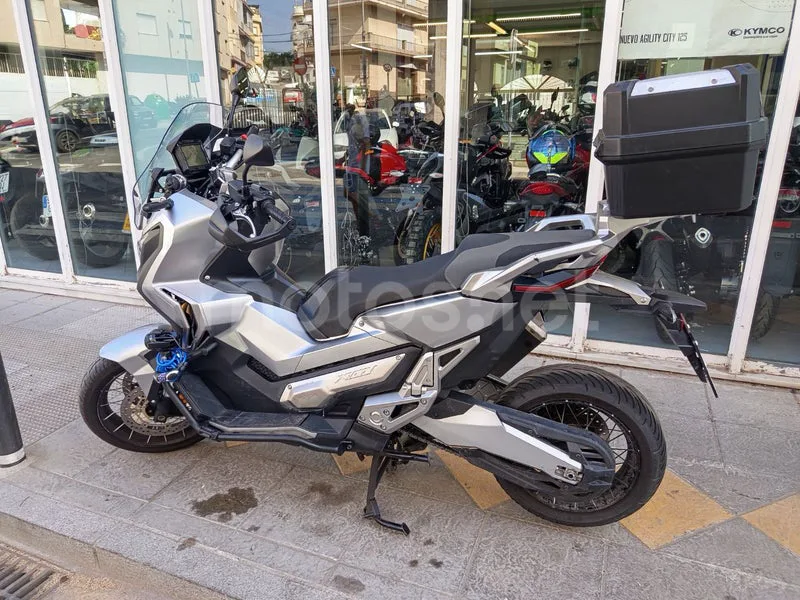 Honda X-ADV 7300 € 2017 Granada - 2