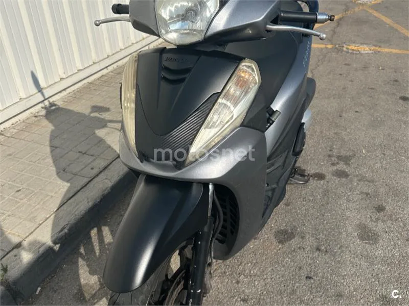 Honda SH300i 1600 € 2011 Barcelona - 1