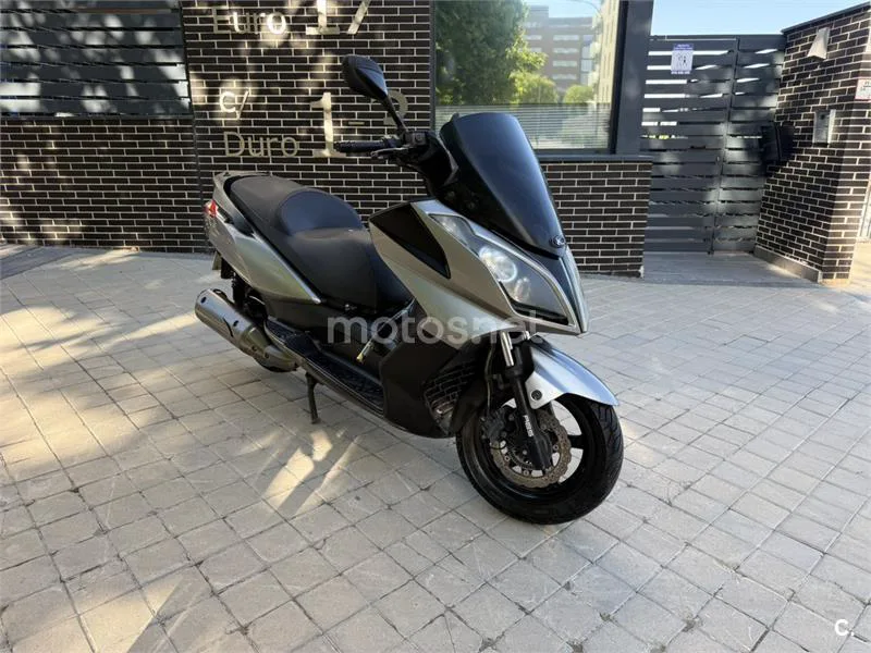 Kymco Grand Dink 125 1495 € 2016 Madrid - 1