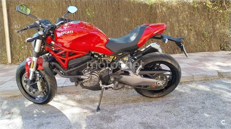 Ducati Monster 821 - Vista 6