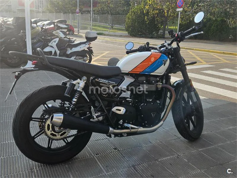 Triumph Speed Twin 900 - Vista 5