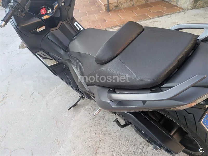 Yamaha TMAX 530 - Vista 8