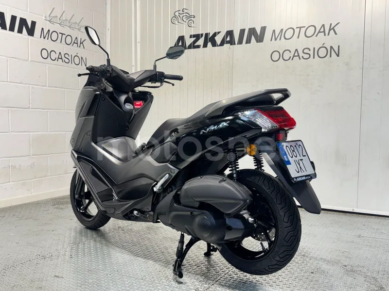Yamaha NMAX - Vista 4