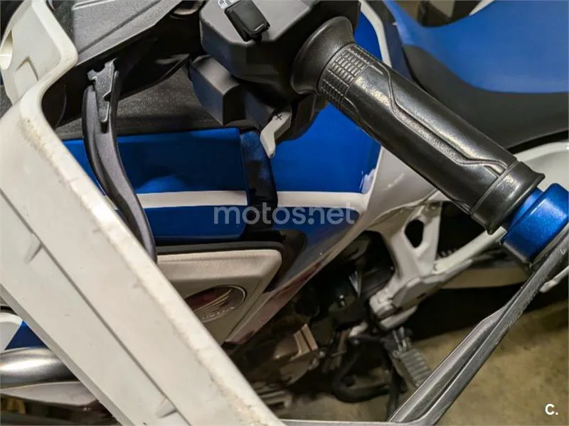 Honda CRF1100L Africa Twin - Vista 8
