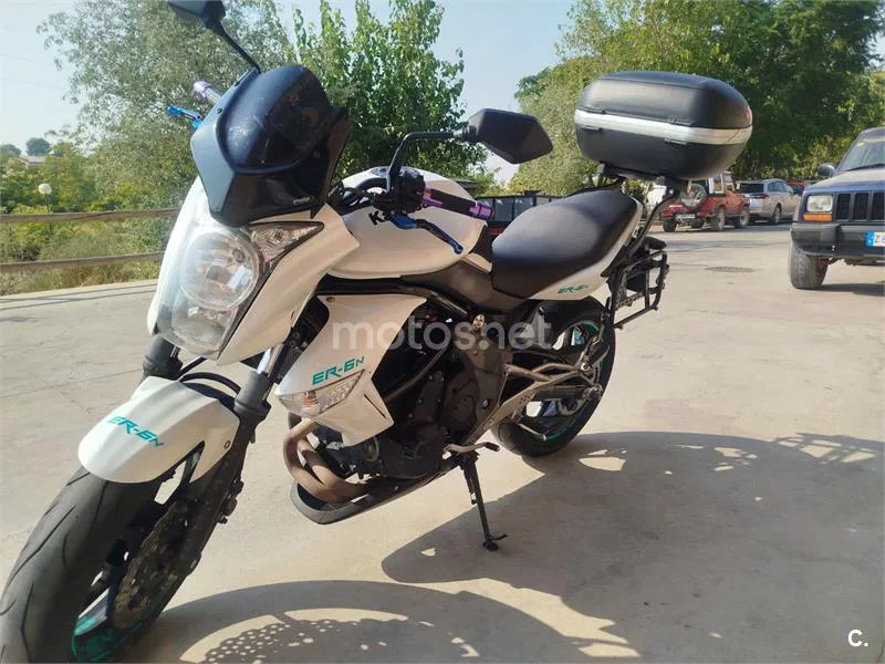 Kawasaki ER-6n - Vista 4