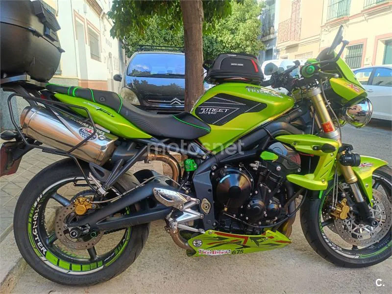 Triumph Street Triple R 4680 € 2010 Sevilla - 1